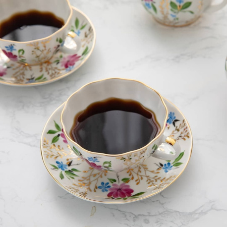 Чашка с блюдцем чайная Золотые травки (Тюльпан) 250 мл Императорский фарфоровый завод (ИФЗ) 81.10039.00.1