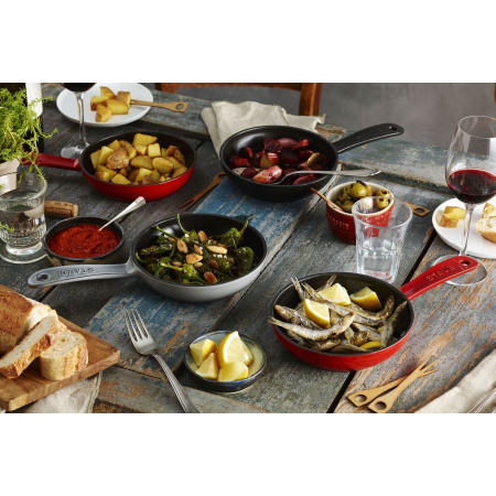 Сковорода круглая, 16 см, с чугунной ручкой, Staub, черная (1221623)