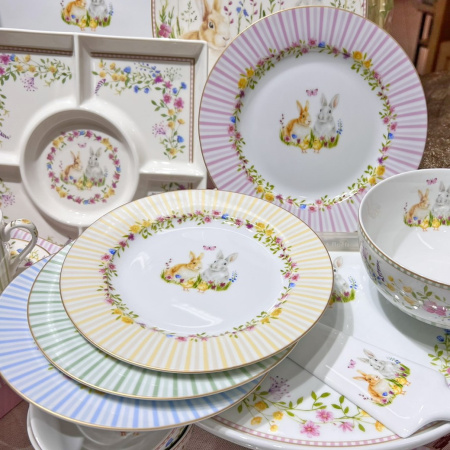 Набор тарелок 26 и 19 см с блюдом для яиц 9 предметов на 4 персоны, Пасхальные кролики, Easy Life