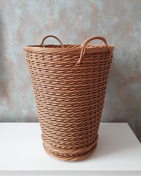 Кашпо для цветов 30 л уличное, с ручками, цвет Бук, ротанг, форма Конус