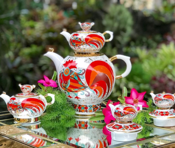 Комплект чайников Красный петух (Семейный), Императорский фарфоровый завод (ЛФЗ) 81.10357.00.1