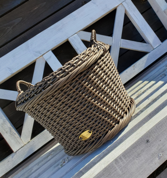 Кашпо для цветов из ротанга с ручками 16 л, цвет венге, ручная работа