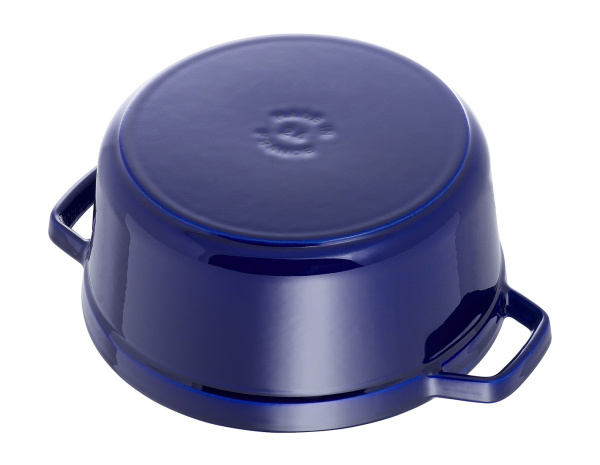 Кокот круглый, 26 см 4,6 л, темно-синий, Staub La Cocotte (1102691) Кокот круглый, 26 см 4,6 л, темно-синий, Staub La Cocotte (1102691)