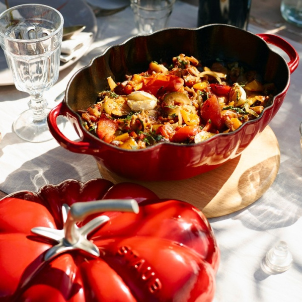 Кокот овальный Помидор 25 см 2,9 л, Staub La Cocotte (11712506) Кокот овальный Помидор 25 см 2,9 л, Staub La Cocotte (11712506)