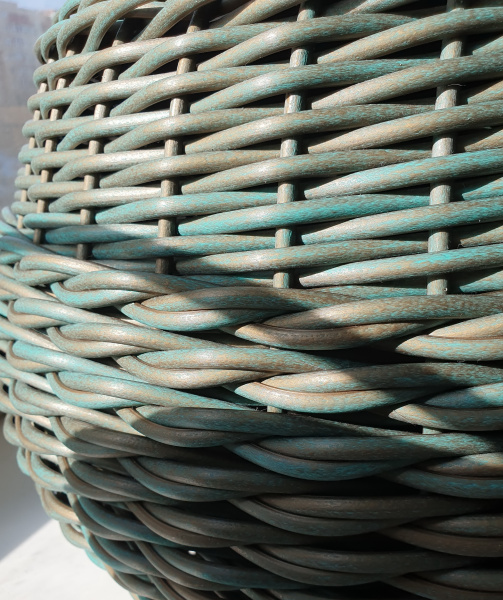 Кашпо для цветов 16 л уличное, форма Артишок, цвет зеленая патина, ротанг