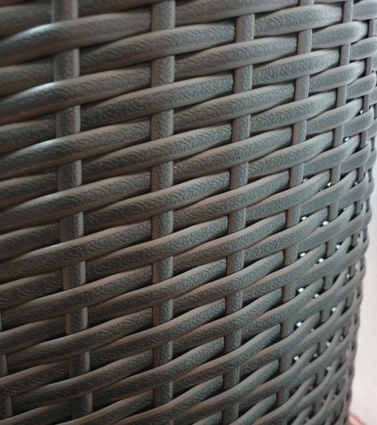 Кашпо для цветов из ротанга 16 л, форма Цилиндр низкий, цвет венге, тиснение кожа