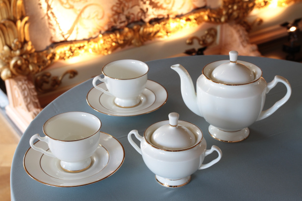 Сервиз чайный Золотая лента 14 предметов (Айседора), Императорский фарфоровый завод (ЛФЗ) 81.25243.00.1