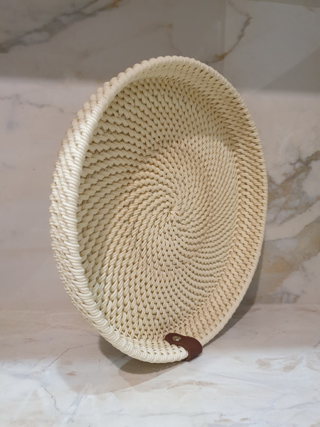 Чайный поднос 28 см из ротанга, цвет сливочный, ручная работа