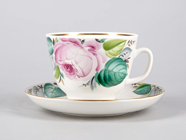 Чашка с блюдцем чайная 350 мл, Любовь (Подарочная) Императорский фарфоровый завод (ИФЗ) 81.10954.00.1