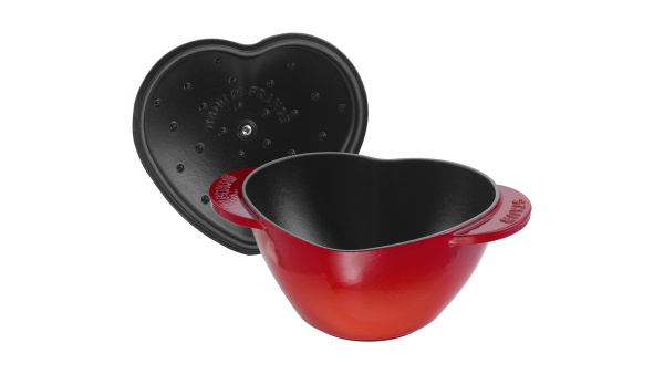 Кокот Сердце 20 см 1,75 л, вишневый, Staub La Cocotte (1100006) Кокот Сердце 20 см 1,75 л, вишневый, Staub La Cocotte (1100006)