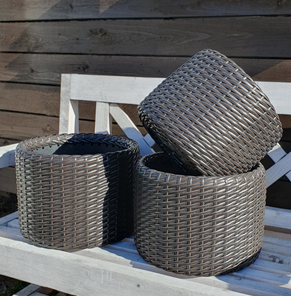 Кашпо для цветов 12 л, из ротанга, форма Цилиндр низкий, цвет венге, тиснение кожа