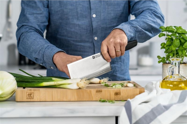 Топорик кухонный 180 мм ZWILLING All*Star, Zwilling J.A. Henckels (33762-184) Топорик кухонный 180 мм ZWILLING All*Star, Zwilling J.A. Henckels (33762-184)