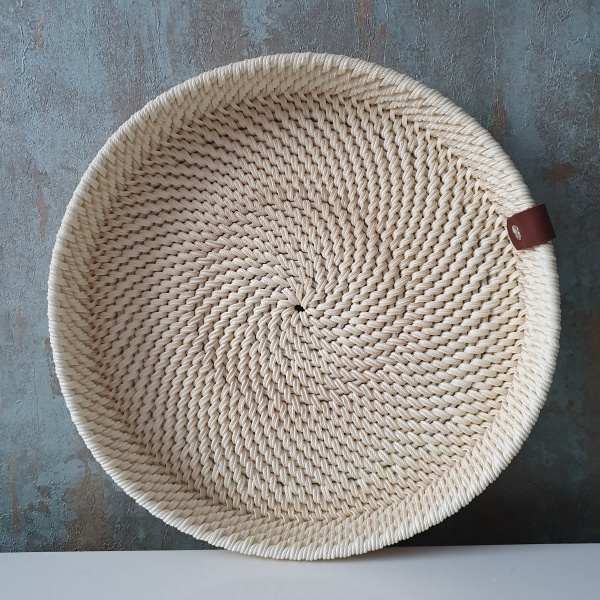 Чайный поднос 28 см из ротанга, цвет сливочный, ручная работа