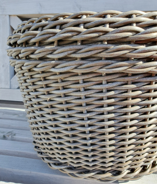 Кашпо для цветов 16 л, ротанг, форма Стаканчик с декором, цвет Венеция